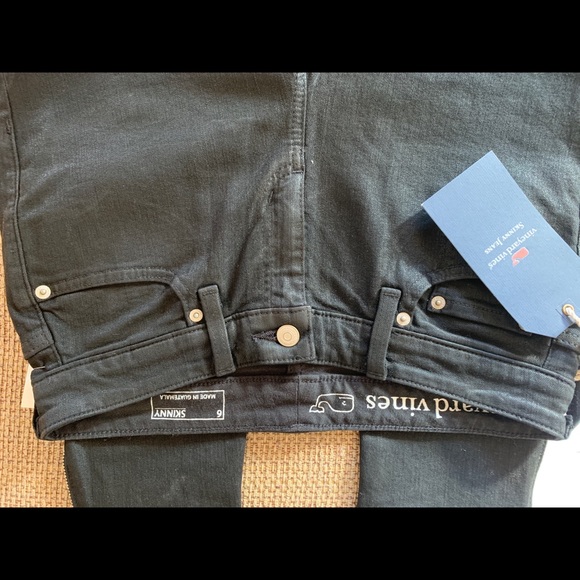 Vineyard Vines Jet Black Skinny - Picture 5 of 5